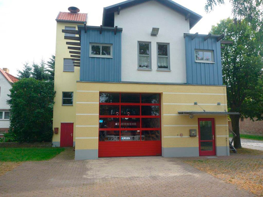 Tor Feuerwehrhaus